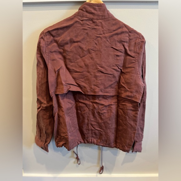 Rails Jacket - Picture 3 of 3